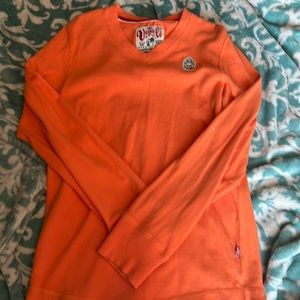 MENS LARGE ORANGE VEGA N CO V NECK